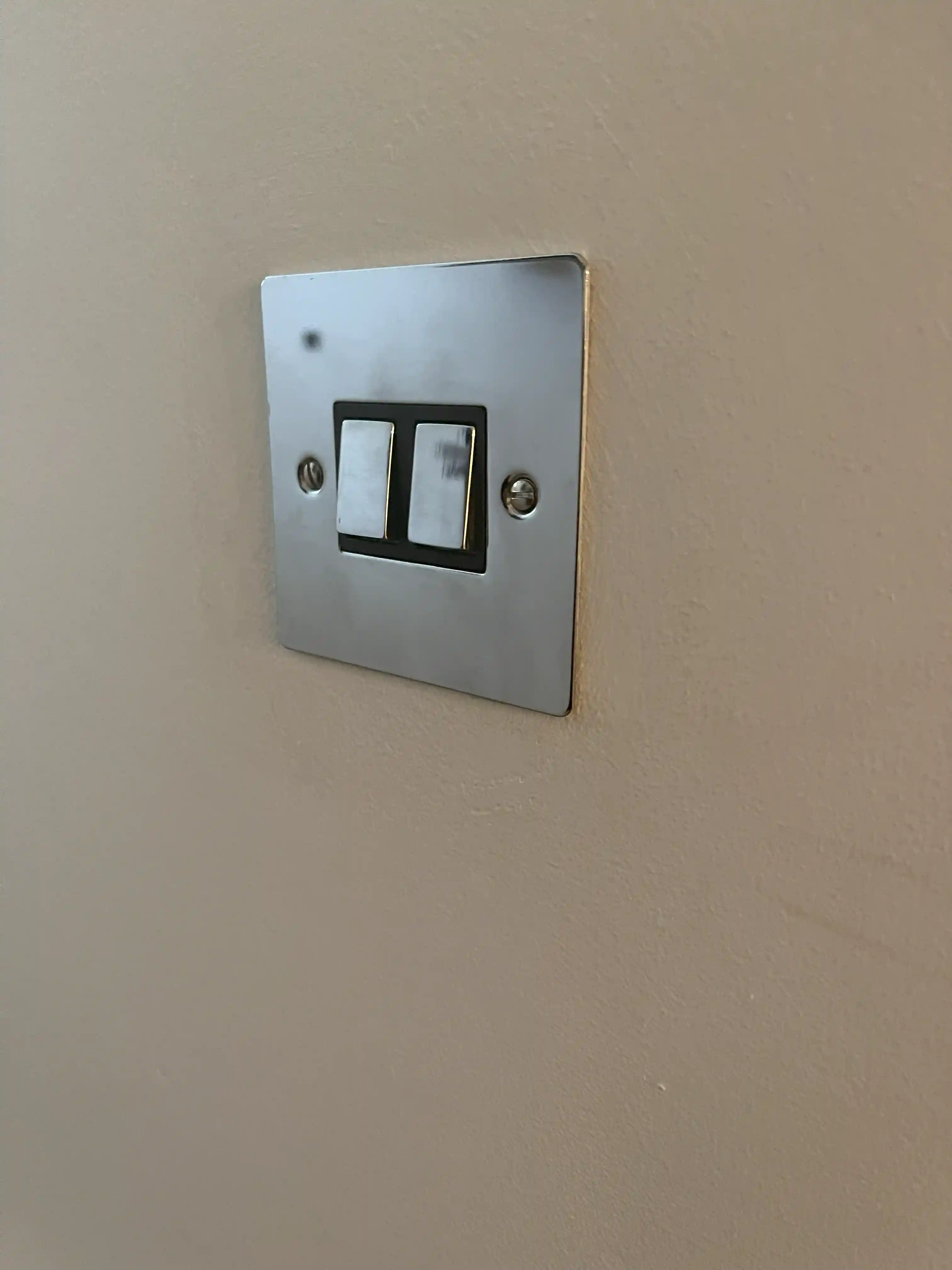 24 Hours Emergency Electrician near Wadhurst